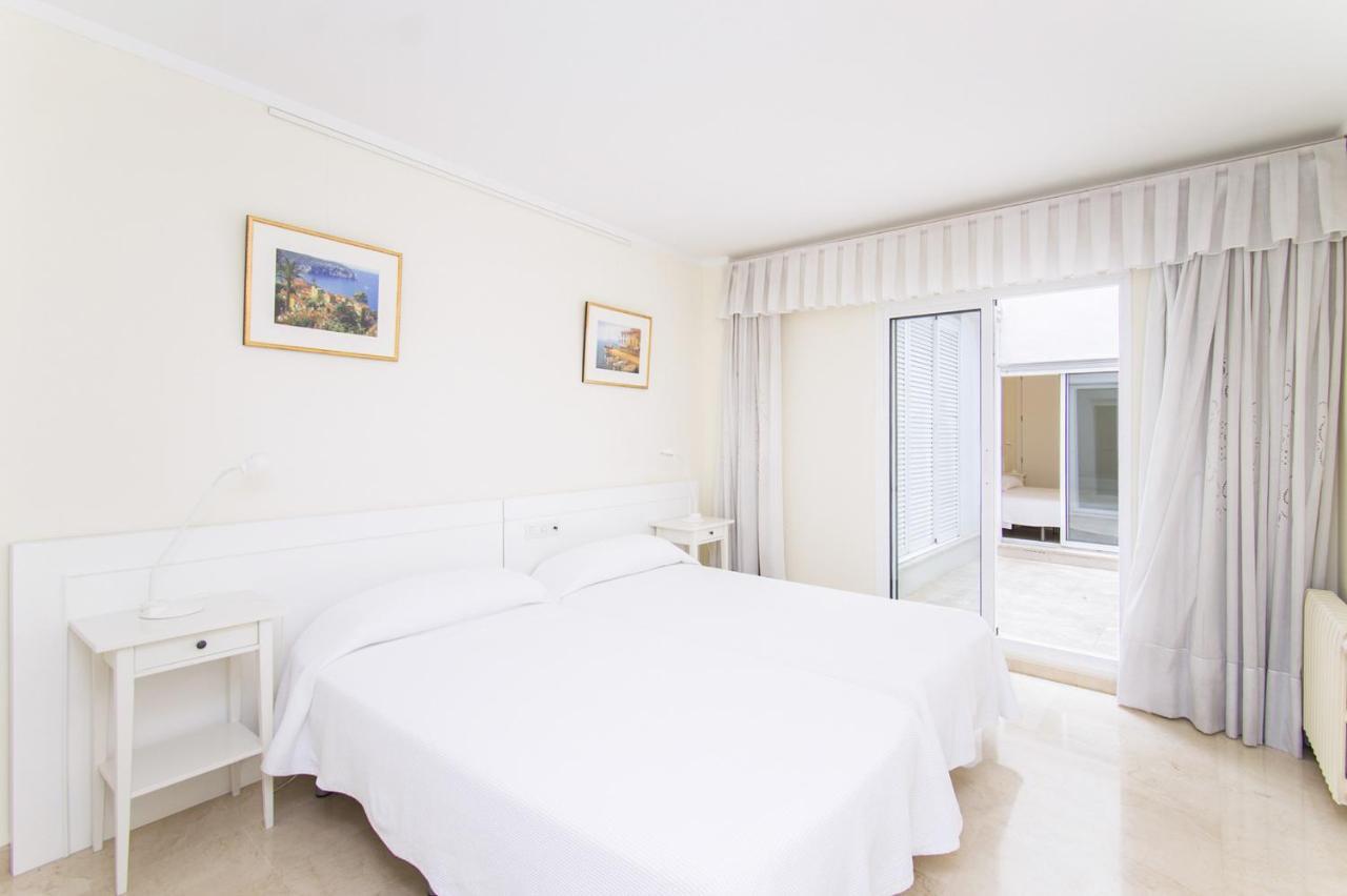 Seafront Ap Acuario Appartement Port de Pollença Buitenkant foto